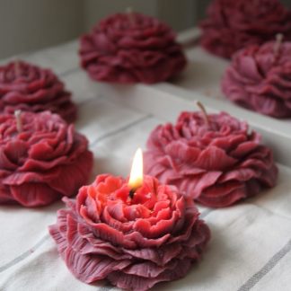 Соєва свічка "Півонія" ручної роботи
