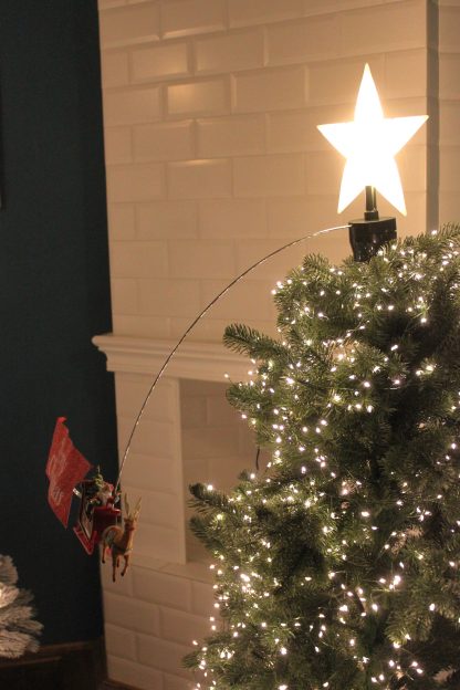 Верхівка на ялинку "Сяюча Зірка" з Сантою на санях та банером "Merry Christmas" - Зображення 11