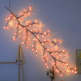 Настінна гірлянда "Гілка сакури" від юсб