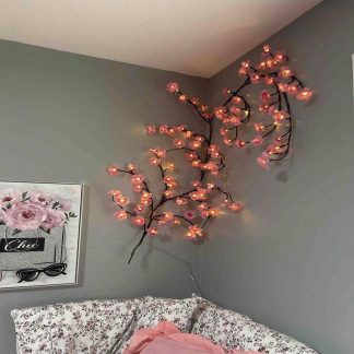 Настінна гірлянда "Гілка сакури" від юсб